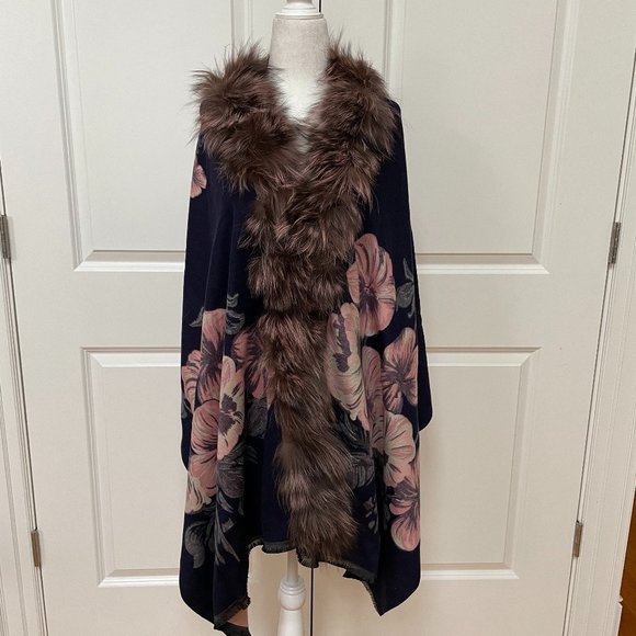 Belle Fare Accessories - Navy/Pink Fox Fur-Trim Wool-Cashmere Blend Floral Shawl from BELLE FARE